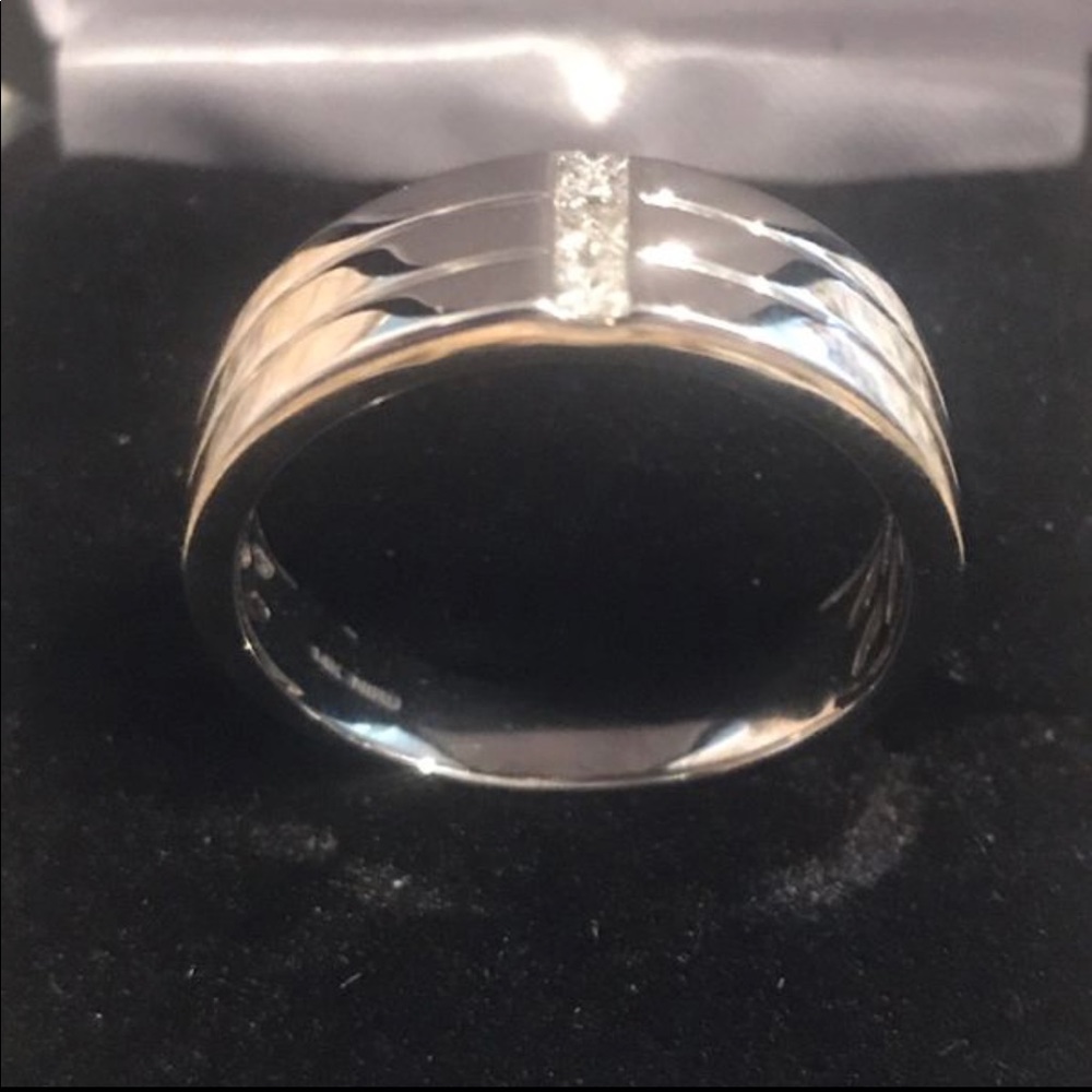 Men’s new 3 stone princess cut ring
